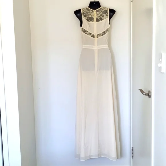 Jarlo, cream long formal dress, lace details, lined, sheer overlay, size 6 - Picture 7 of 12